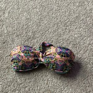 Bikini top